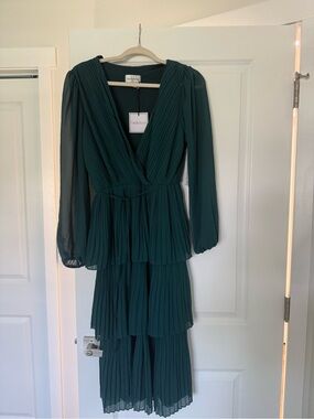 bhldn maya long-sleeve twist satin mini dress BHLDN | Dresses | Bhldn Maya Longsleeve Twist Satin Mini White Vneck Dress